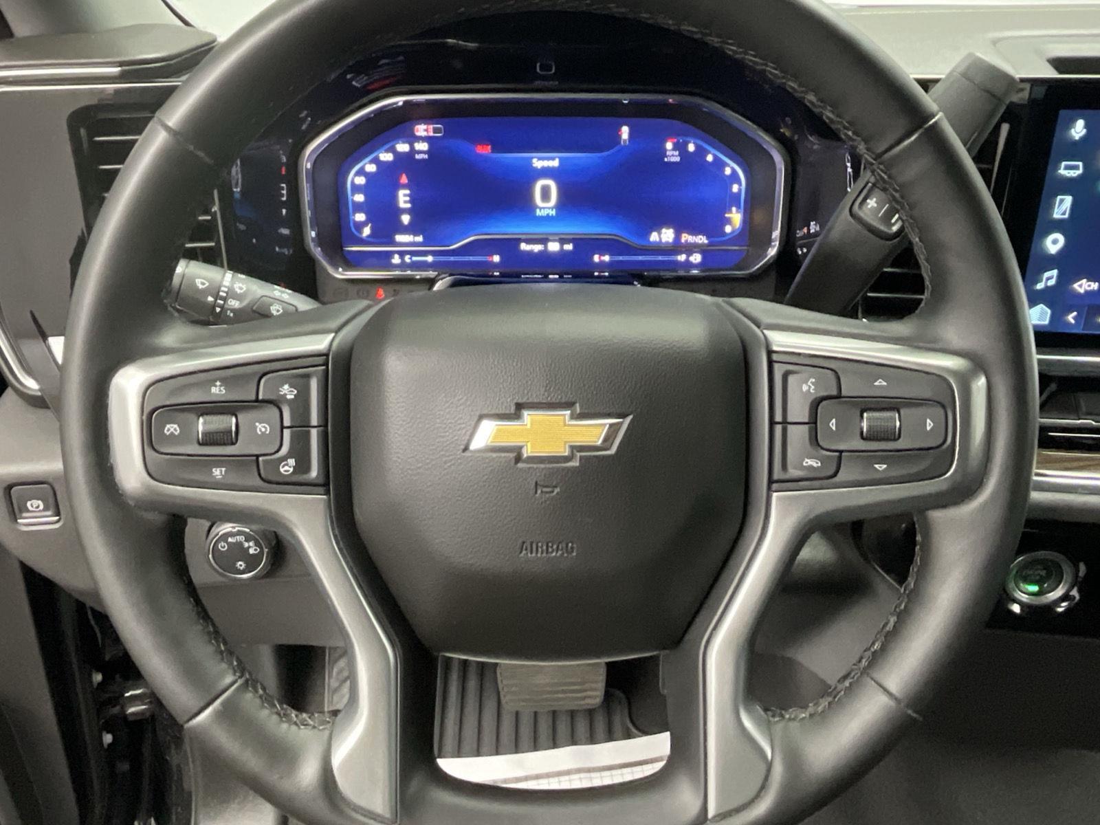 2024 Chevrolet Silverado 1500 LT - Photo 14