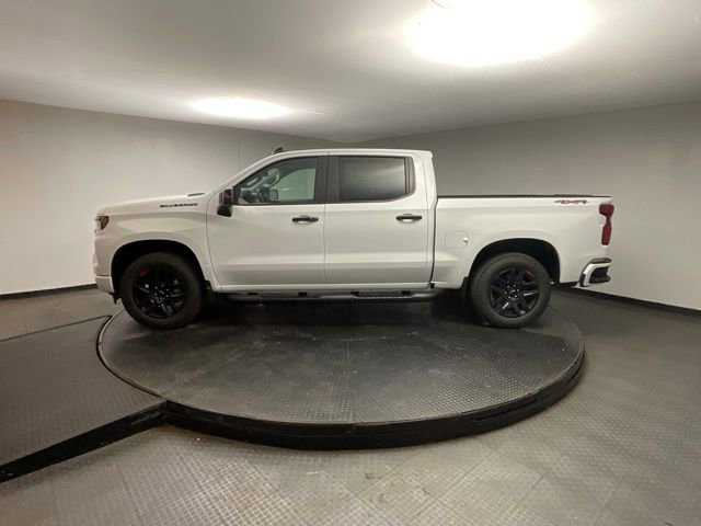 2026 Chevrolet Silverado 1500 RST photo 2