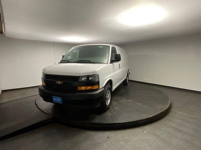 2026 Chevrolet Express Cargo Work Van - Photo 3