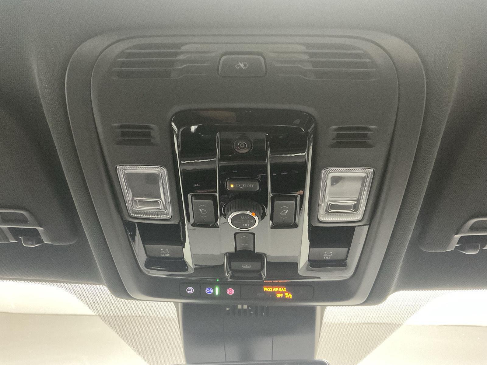 2026 Chevrolet Suburban Premier - Photo 20
