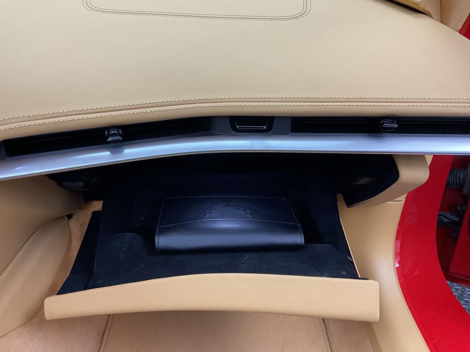 2023 Chevrolet Corvette 3LT - Photo 28