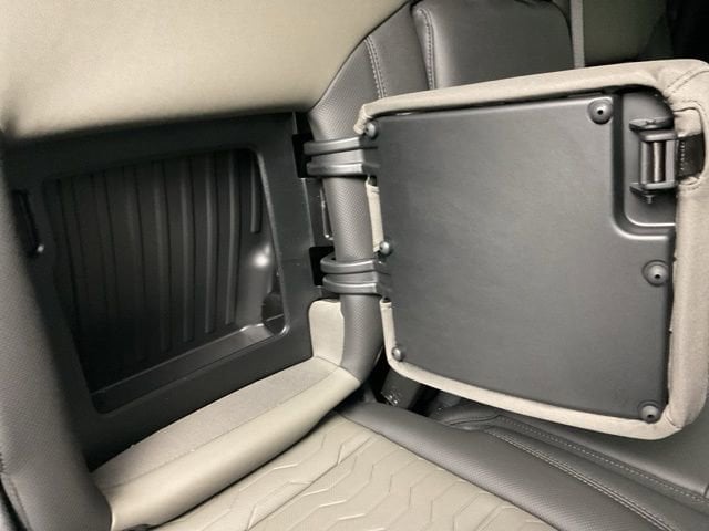 2026 Chevrolet Silverado 1500 ZR2 - Photo 30