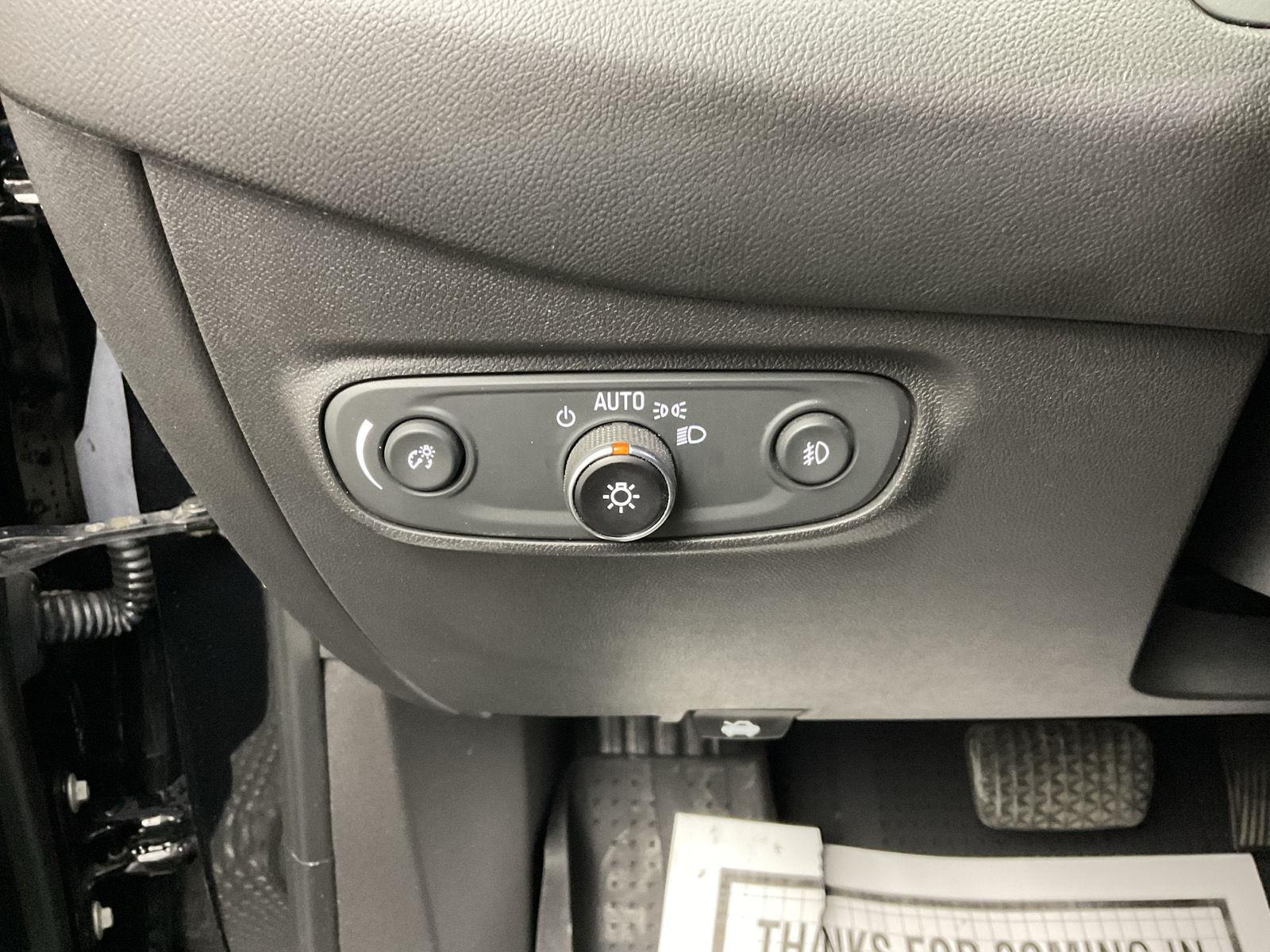 2019 Chevrolet Equinox Premier - Photo 13