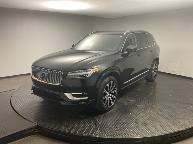 2023 Volvo XC90 B5 AWD Plus photo 3