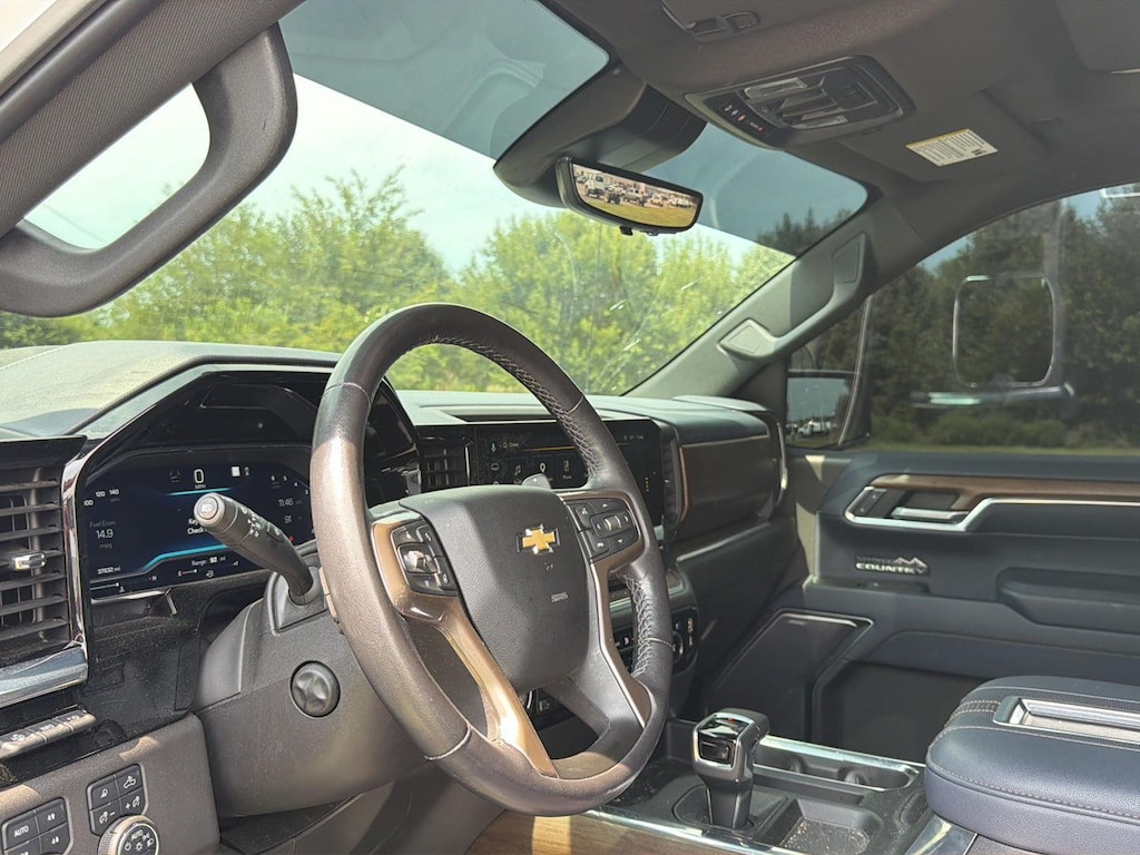 Used 2022 Chevrolet Silverado 1500 High Country Truck