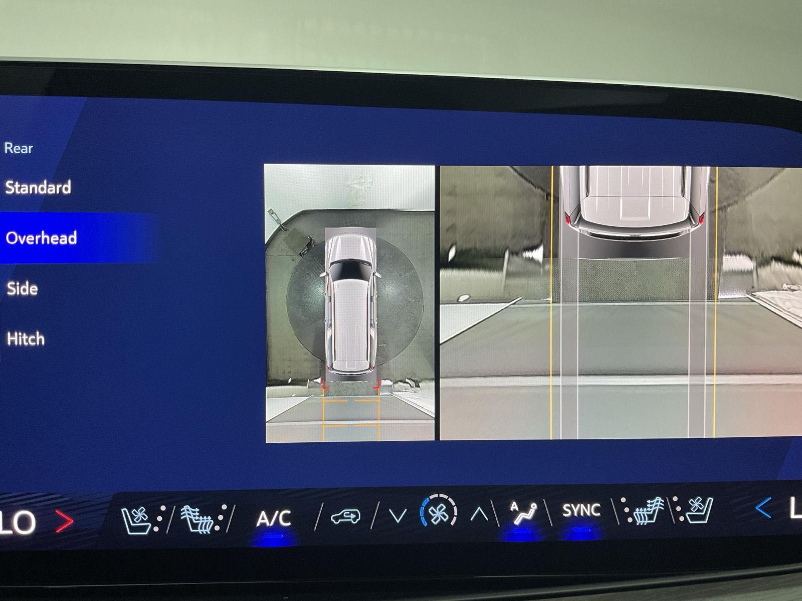 2026 Chevrolet Suburban Premier - Photo 17
