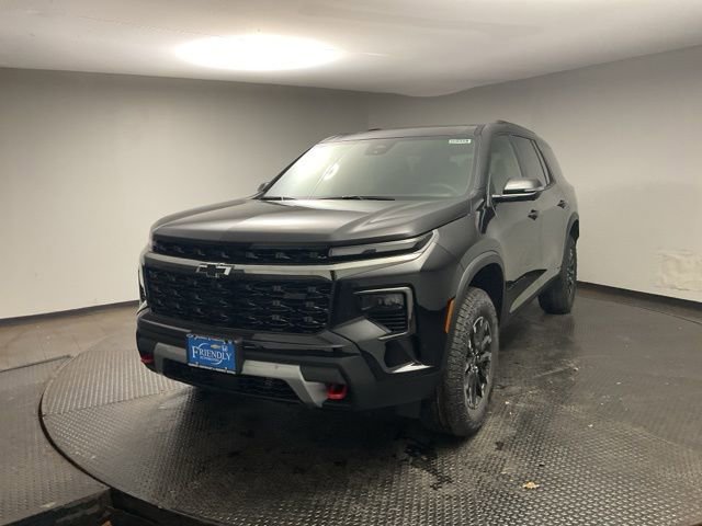 2026 Chevrolet Traverse Z71 photo 3