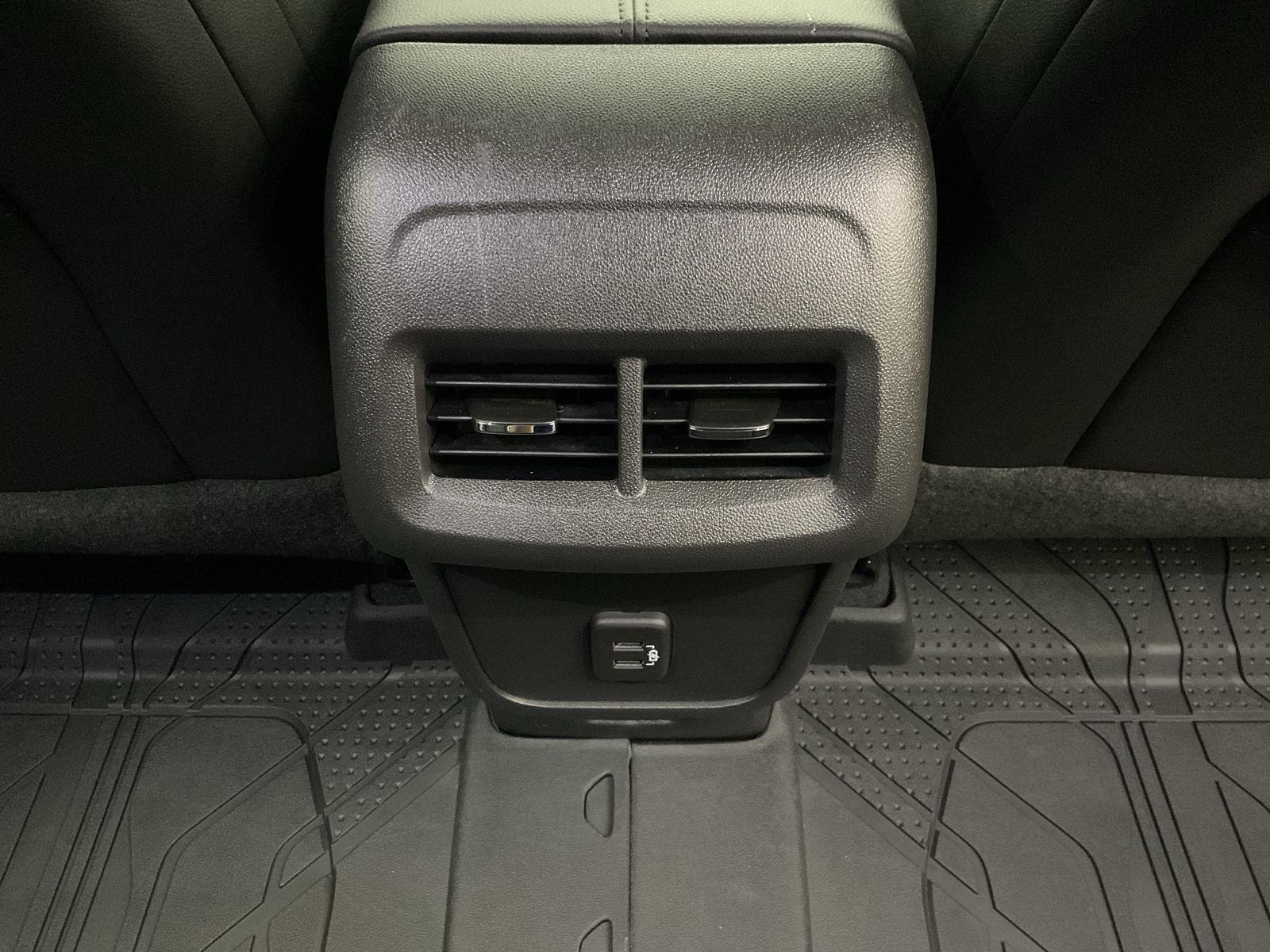 2019 Chevrolet Equinox Premier - Photo 26