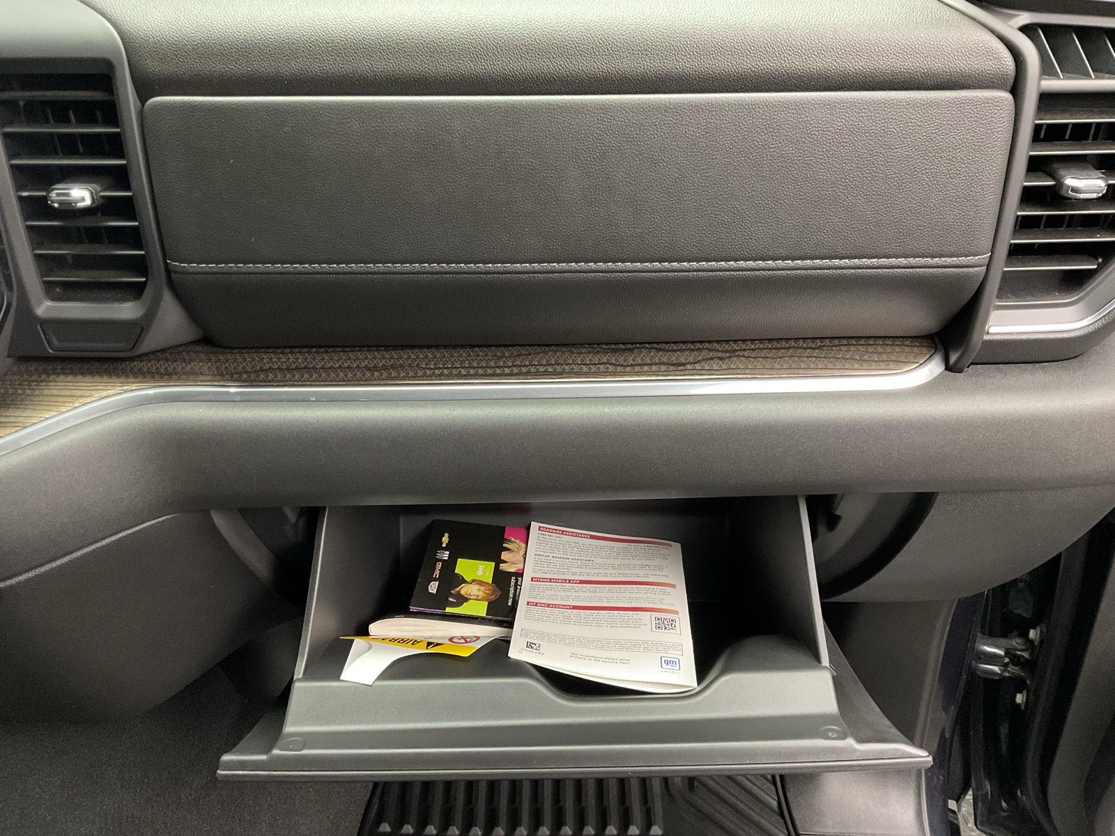 2025 GMC Sierra 1500 Elevation - Photo 25