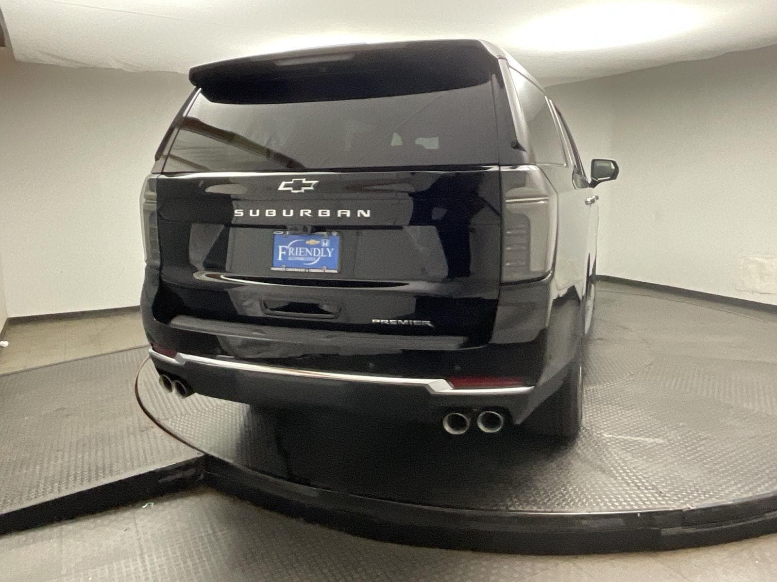 2026 Chevrolet Suburban Premier - Photo 7