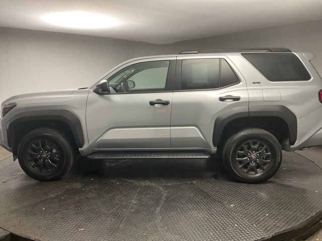 2025 Toyota 4Runner SR5 photo 4