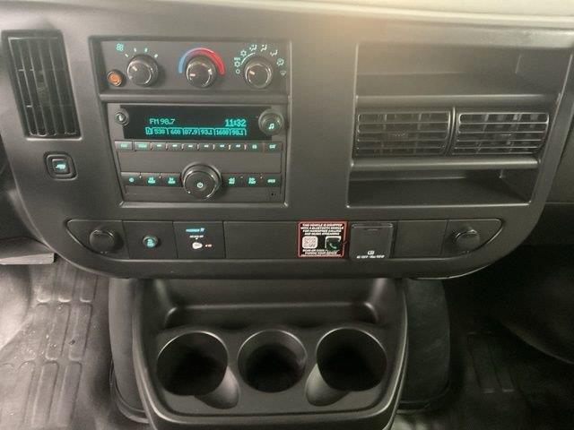 2026 Chevrolet Express Cargo Work Van - Photo 15