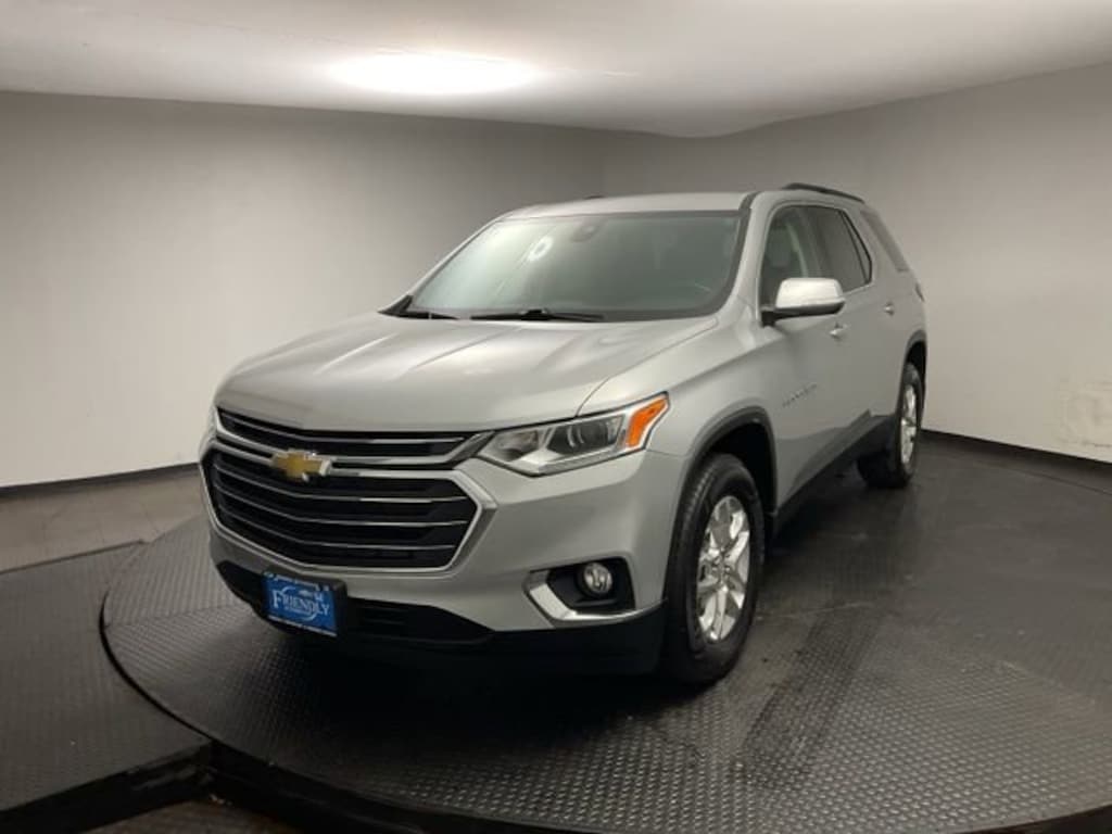 Used 2021 Chevrolet Traverse LT Cloth SUV