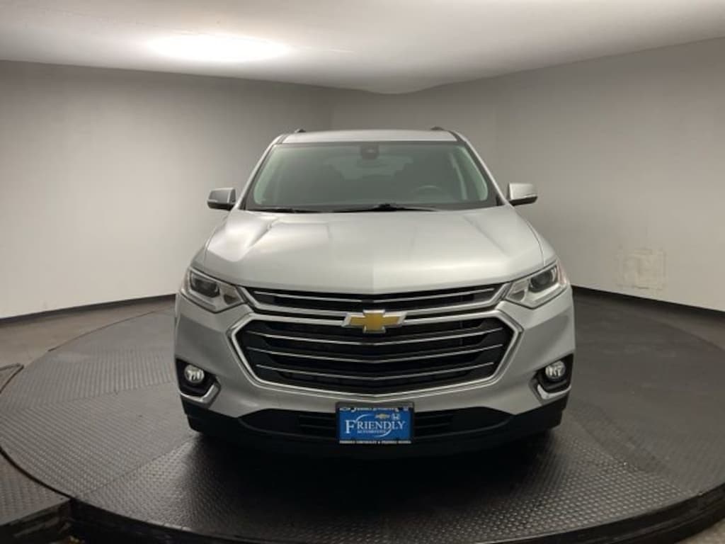 Used 2021 Chevrolet Traverse LT Cloth SUV