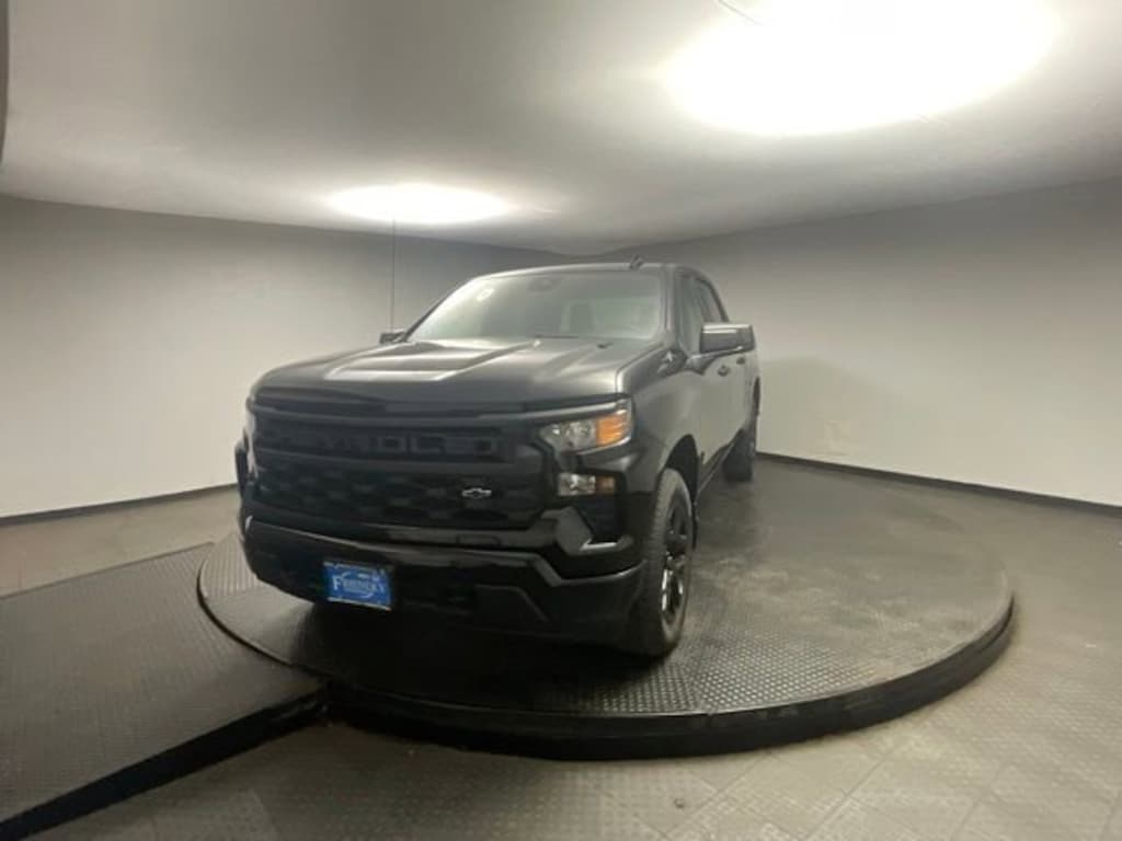 New 2026 Chevrolet Silverado 1500 Custom Truck