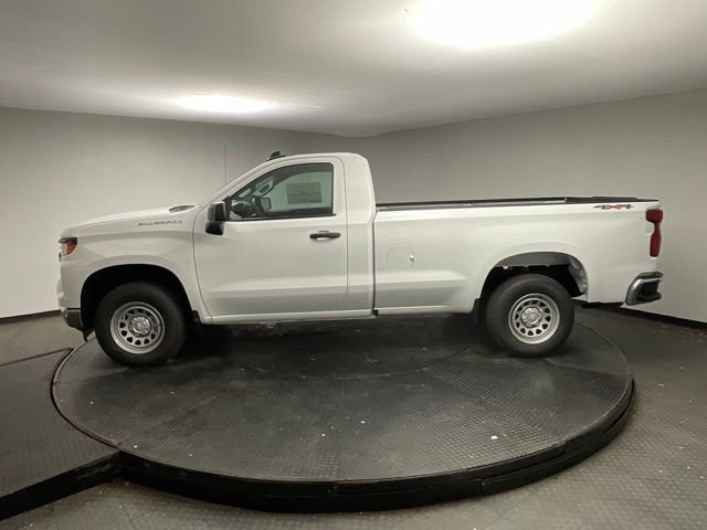 2025 Chevrolet Silverado 1500 photo 2