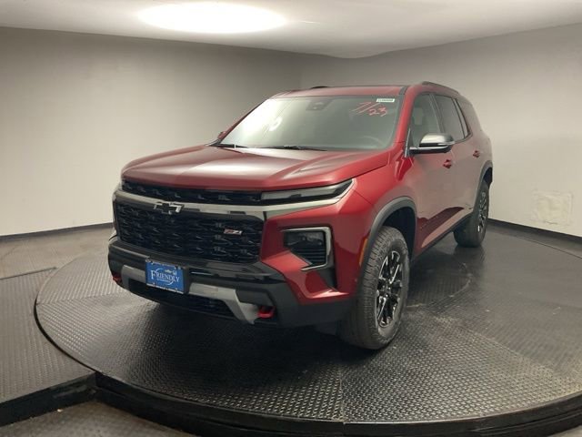 2026 Chevrolet Traverse Z71 photo 3