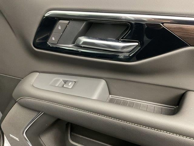 2026 Chevrolet Tahoe Premier - Photo 25