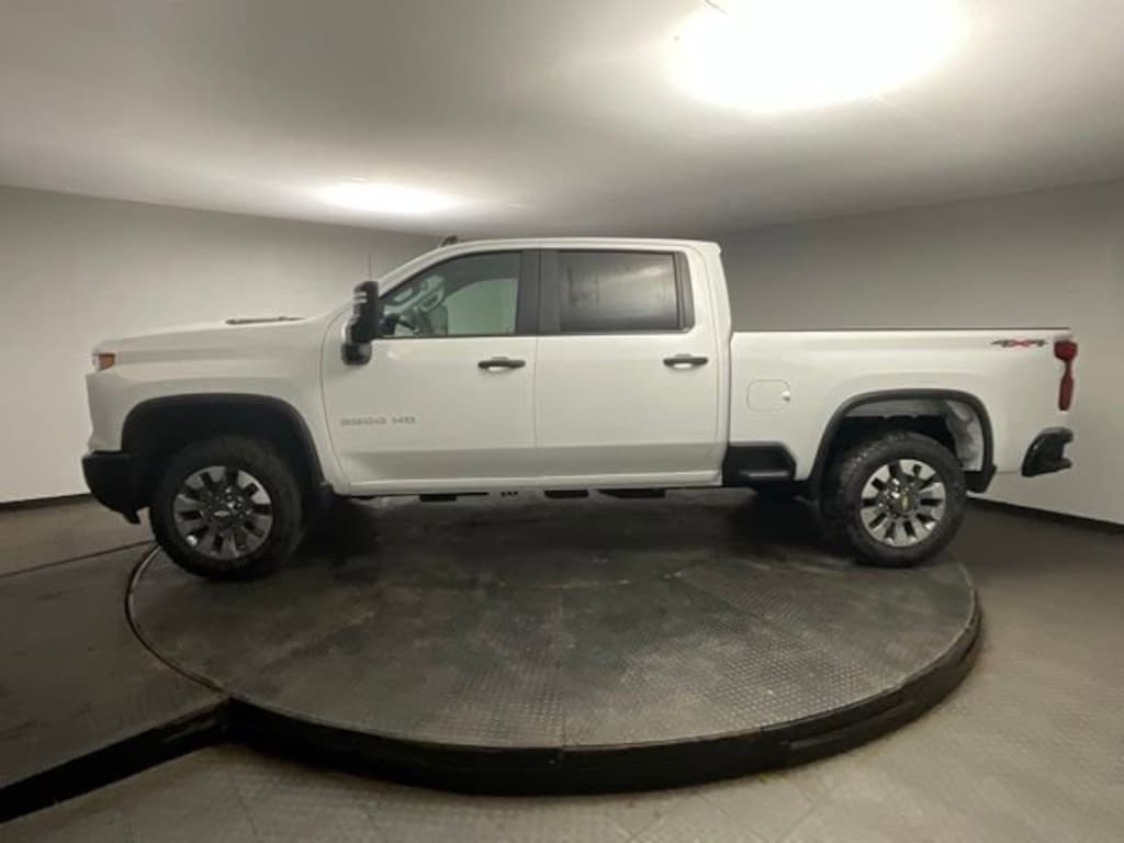 New 2026 Chevrolet Silverado 2500 HD Custom Truck