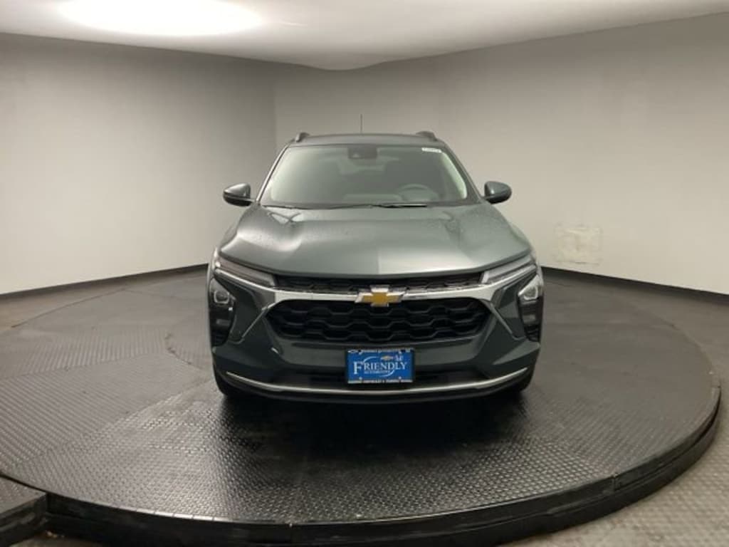 New 2026 Chevrolet Trax LT SUV