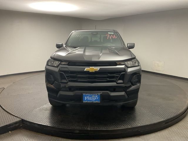 2026 Chevrolet Colorado LT photo 2