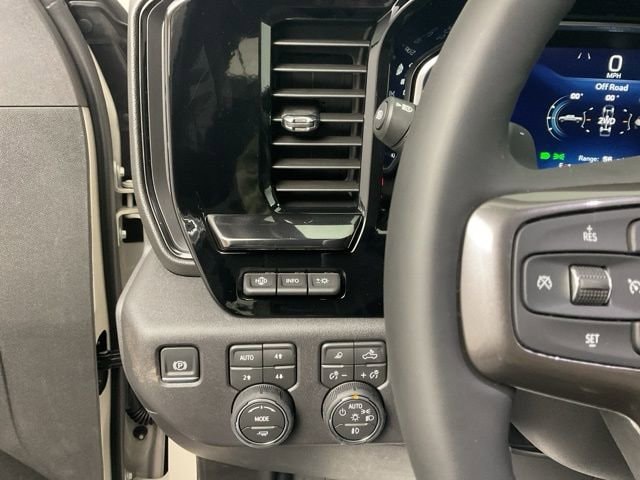 2026 Chevrolet Silverado 1500 ZR2 - Photo 13