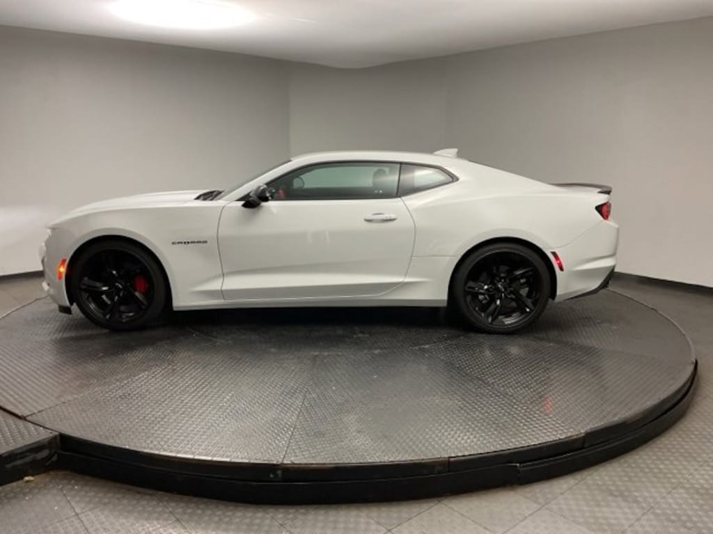 Used 2025 Chevrolet Camaro For Sale at Friendly Chevrolet VIN