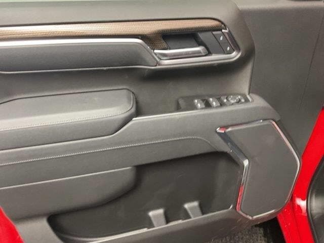 2026 Chevrolet Silverado 1500 LT - Photo 10