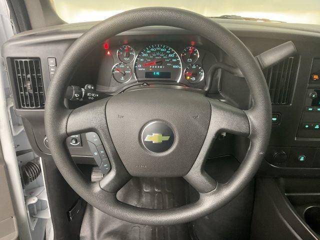 2026 Chevrolet Express Cargo Work Van - Photo 14