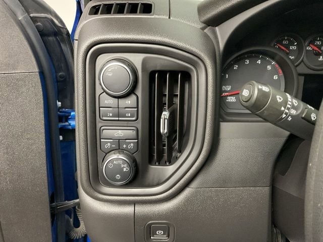 2024 Chevrolet Silverado 1500 Custom - Photo 15