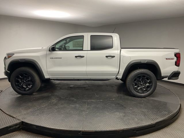 2026 Chevrolet Colorado Trail Boss photo 3