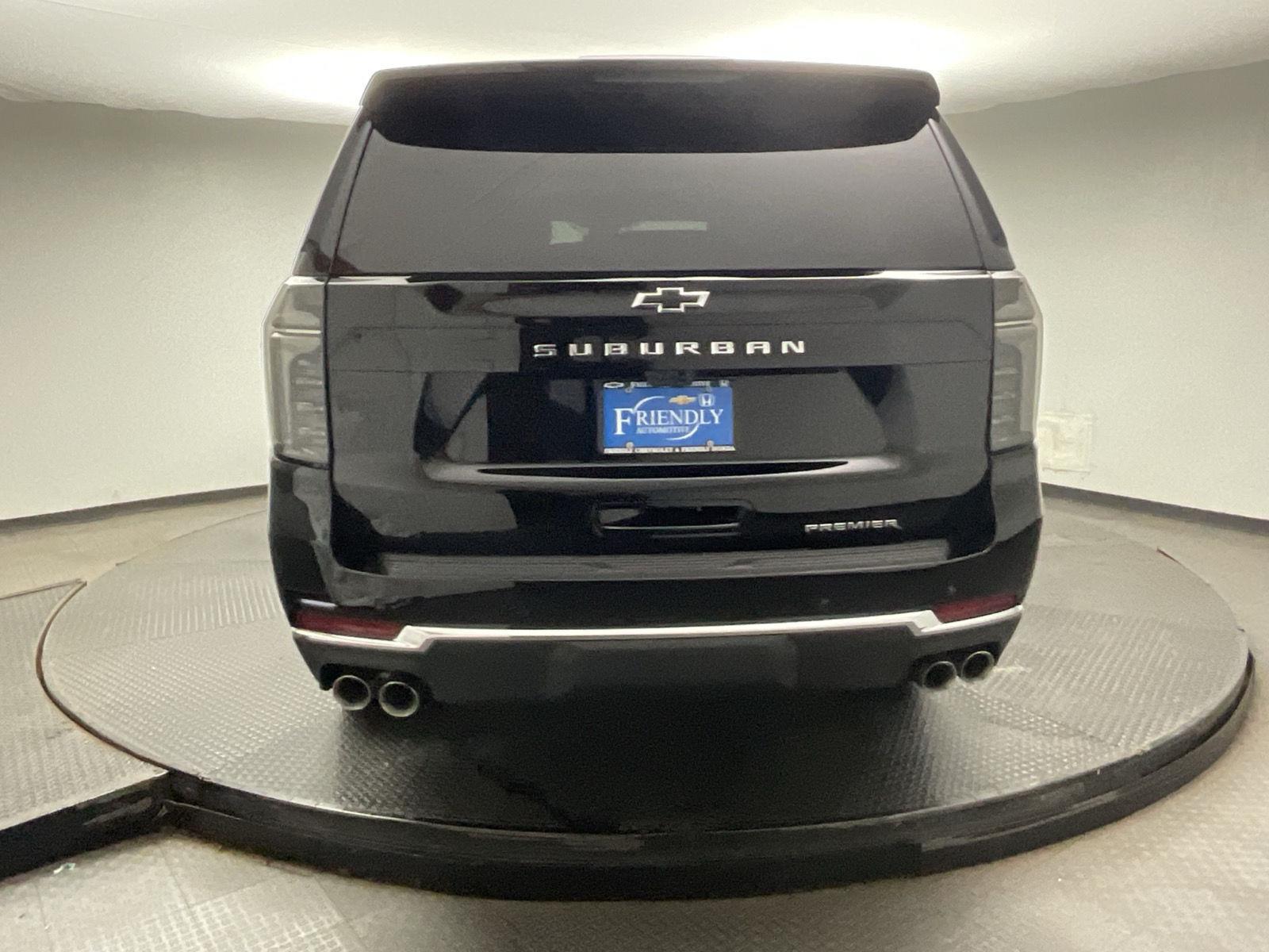 2026 Chevrolet Suburban Premier - Photo 6