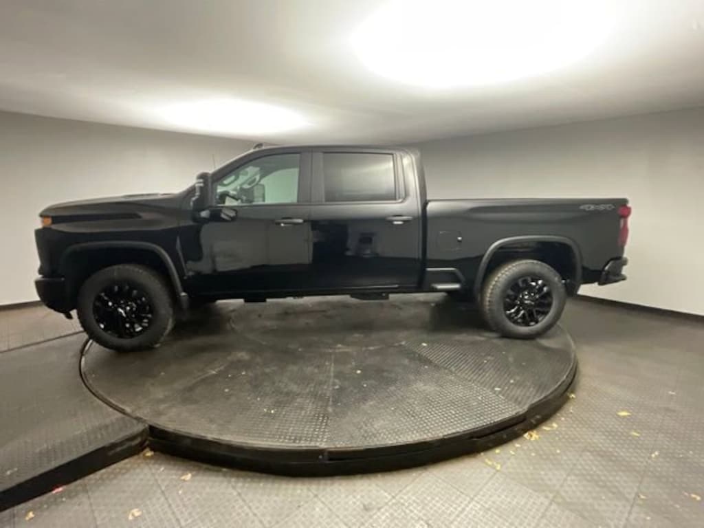 New 2026 Chevrolet Silverado 2500 HD Custom Truck