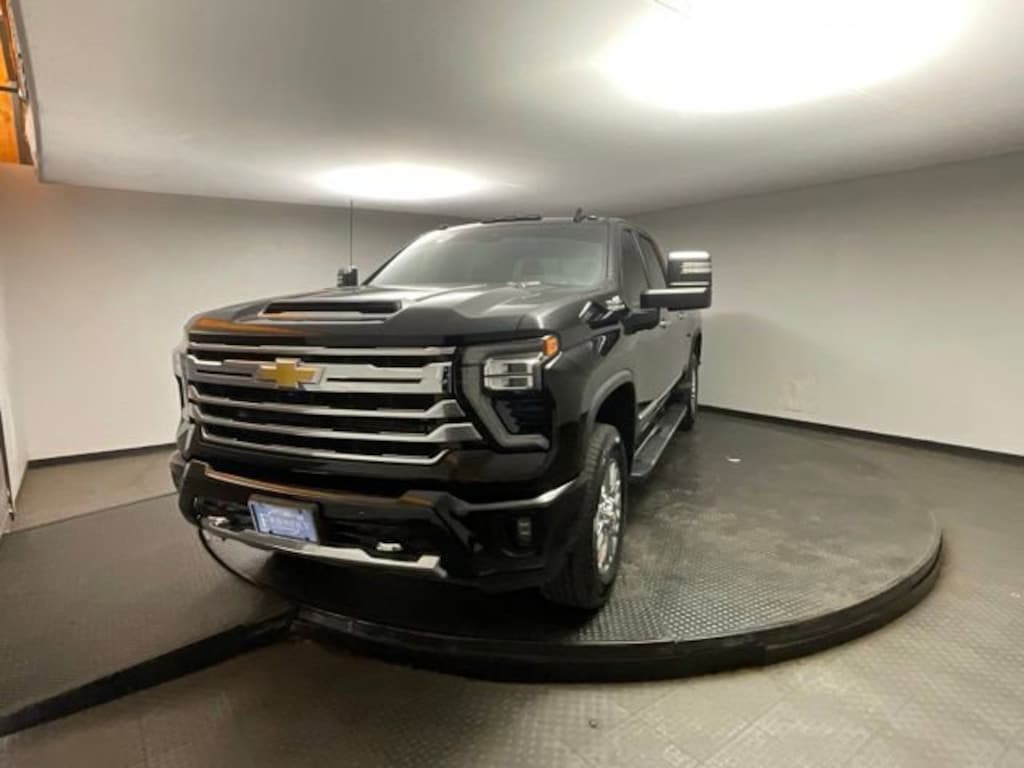 Used 2024 Chevrolet Silverado 2500 HD High Country Truck