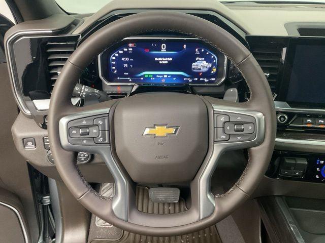 2026 Chevrolet Silverado 1500 LTZ - Photo 14