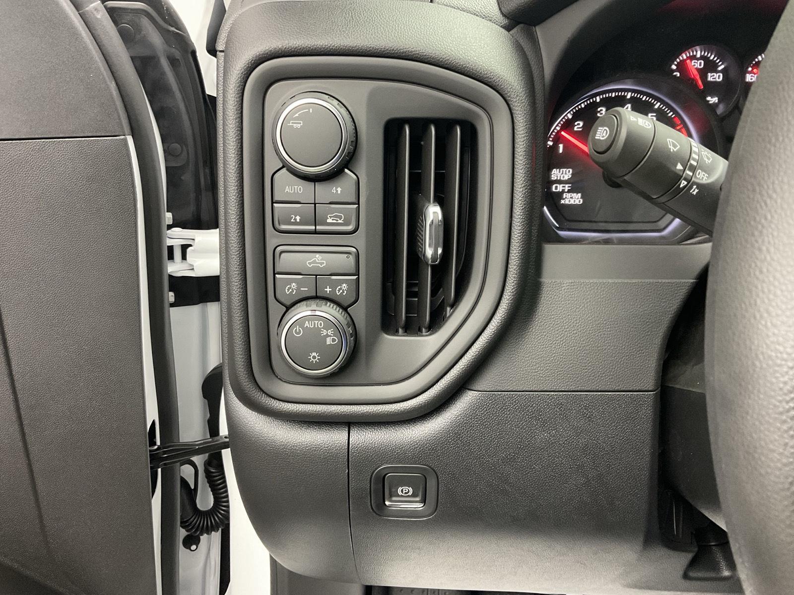 2026 Chevrolet Silverado 1500 Custom - Photo 13