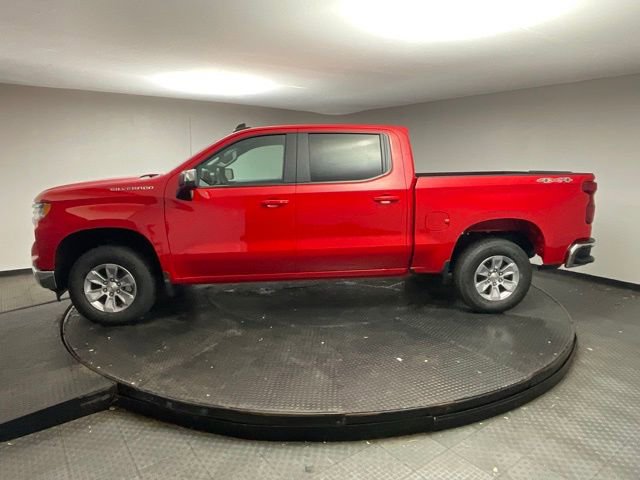2025 Chevrolet Silverado 1500 LT photo 4