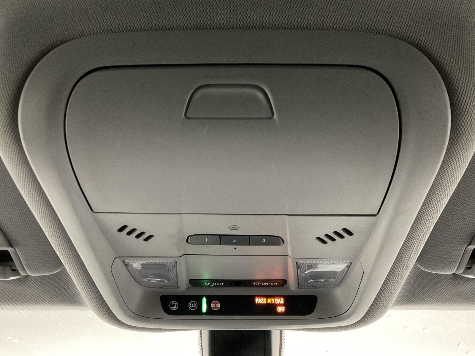 2019 Chevrolet Equinox Premier - Photo 17