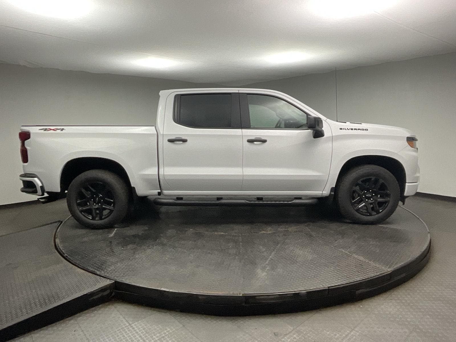 2026 Chevrolet Silverado 1500 Custom - Photo 8