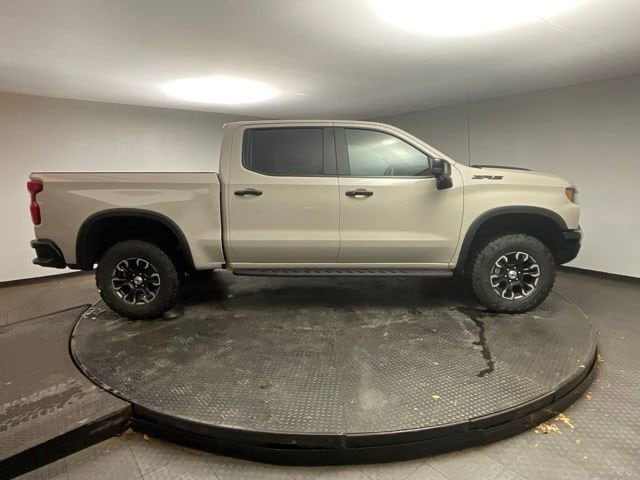 2026 Chevrolet Silverado 1500 ZR2 - Photo 8