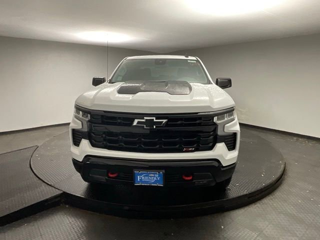 2025 Chevrolet Silverado 1500 LT Trail Boss photo 2