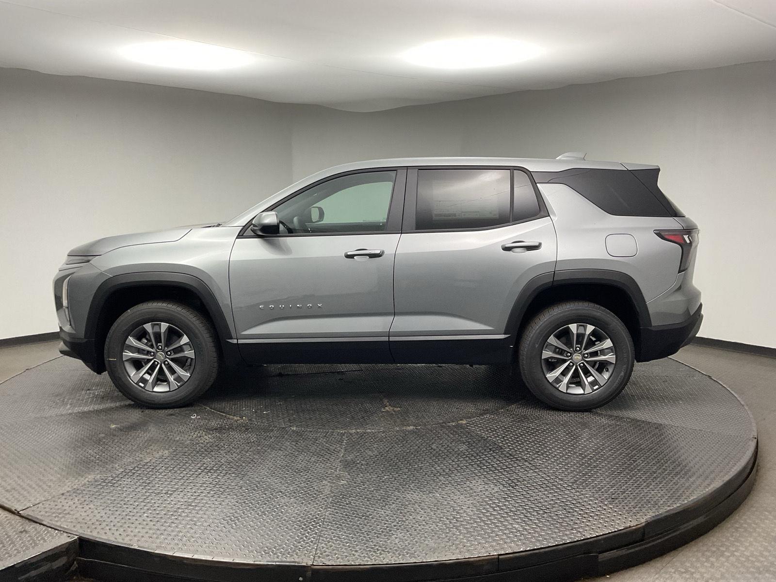 New 2027 Chevrolet Equinox LT SUV
