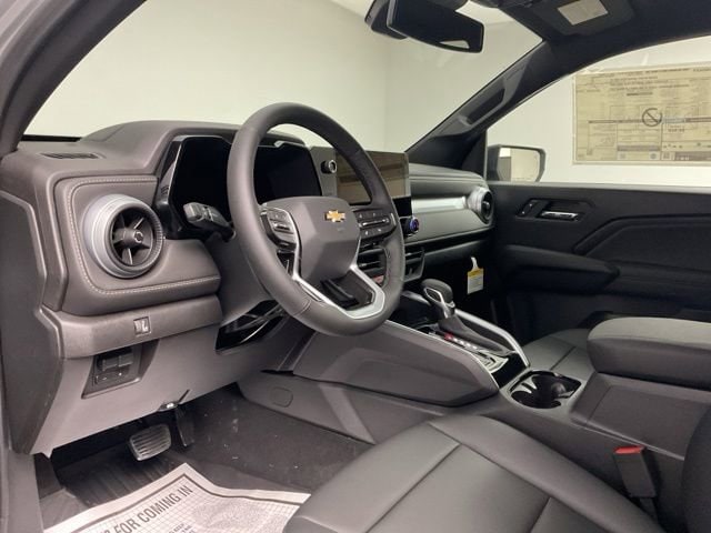 2026 Chevrolet Colorado LT - Photo 11