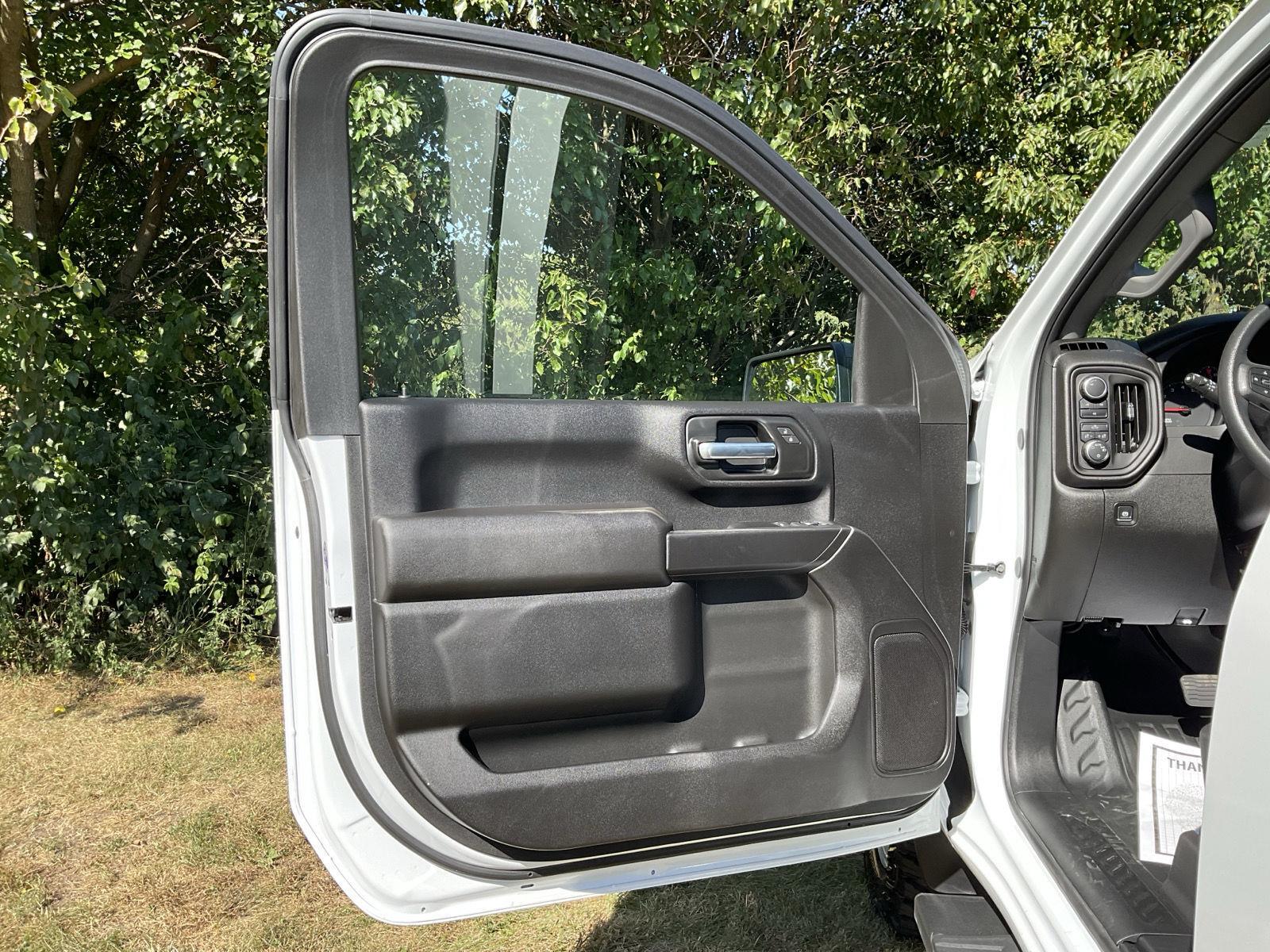 2025 Chevrolet Silverado 2500HD Work Truck - Photo 9