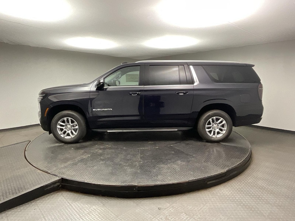 New 2026 Chevrolet Suburban LT SUV