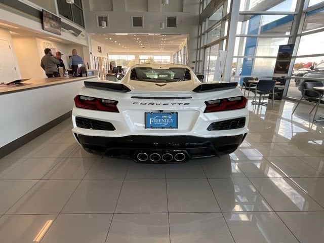 2025 Chevrolet Corvette 2LZ - Photo 7