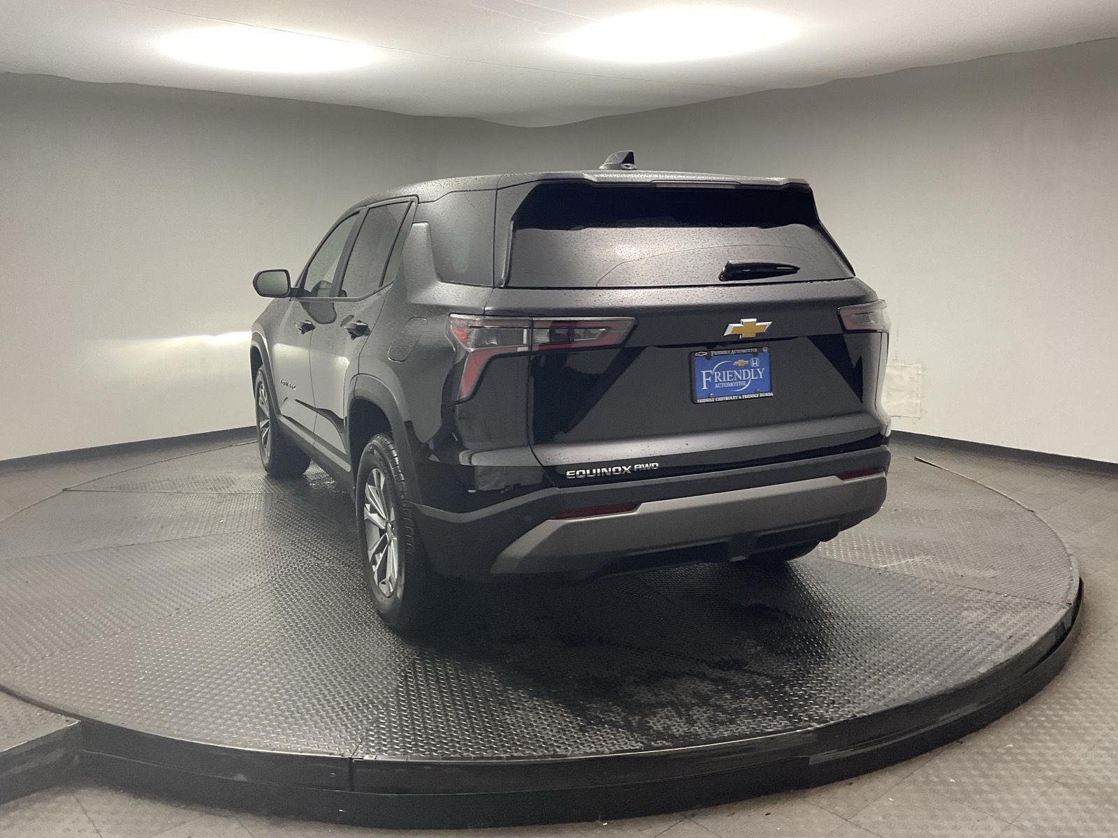 2025 Chevrolet Equinox LT - Photo 5