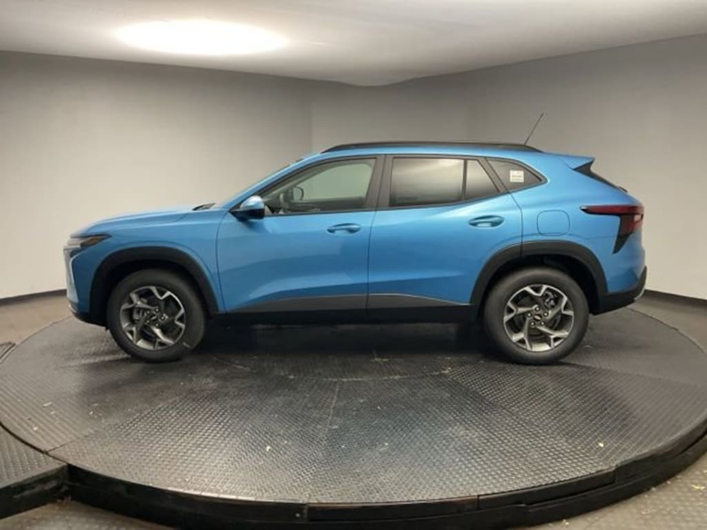 New 2026 Chevrolet Trax LT SUV