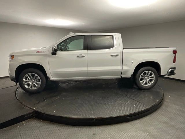 2025 Chevrolet Silverado 1500 LTZ photo 4