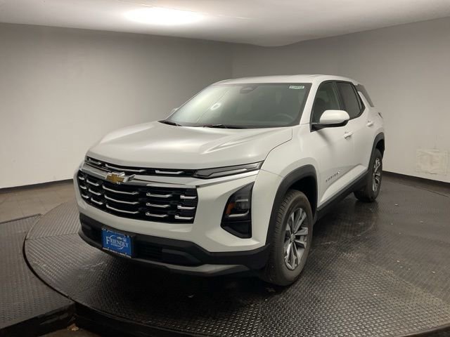 2026 Chevrolet Equinox LT photo 3